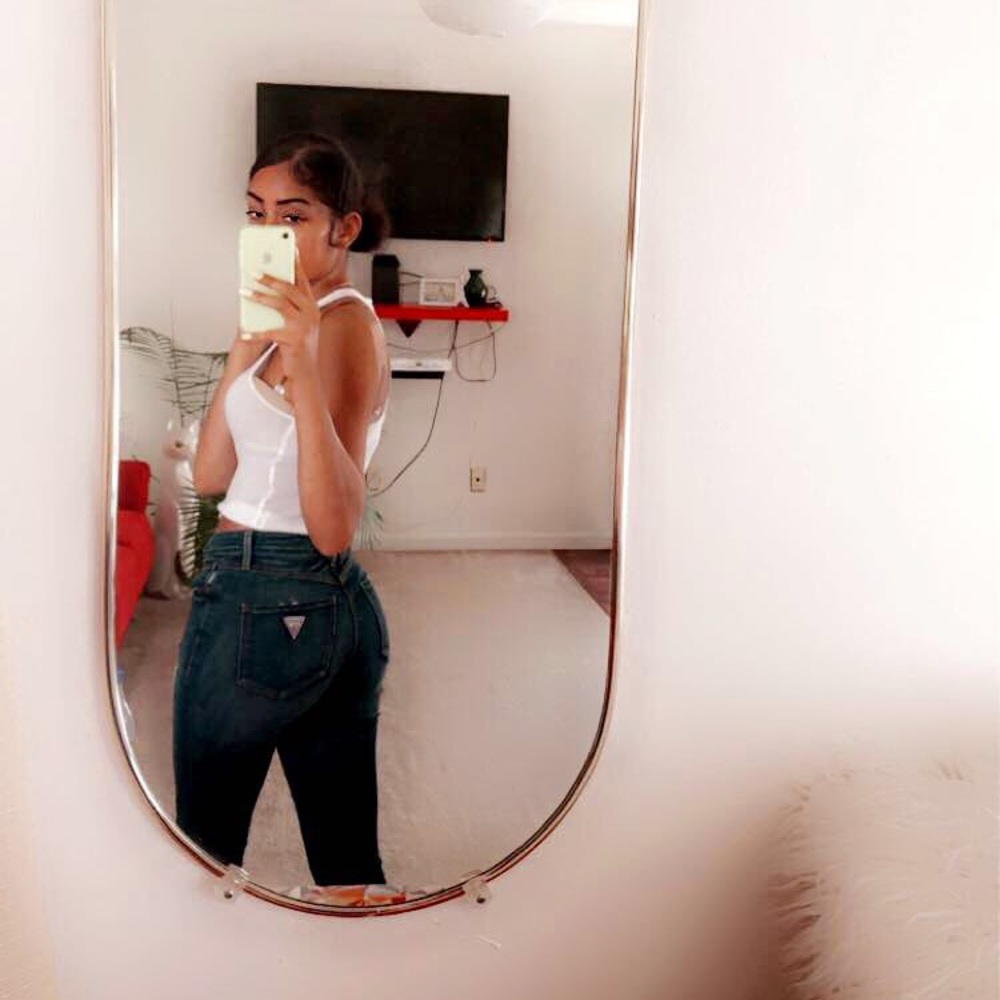 GUESS High Waisted 1981 Skinny Denim